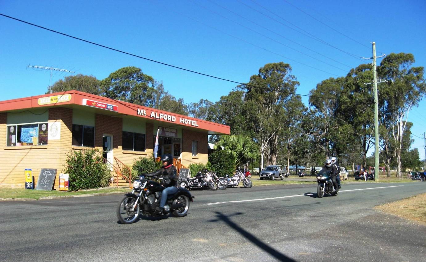 pub-lunch-mt-alford-